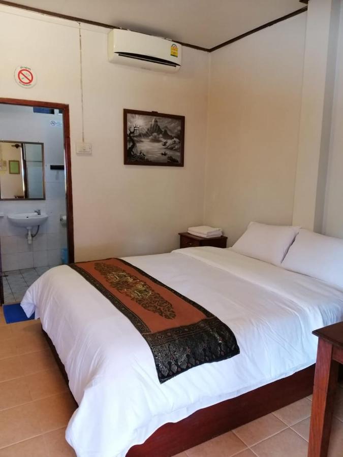 Monsavanh Guesthouse Muang Pakbèng Екстериор снимка